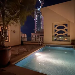 Neyar Beach Vibes - The Penthouse بيت شباب